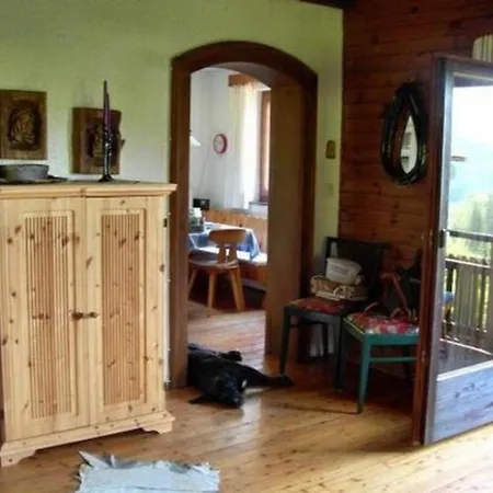 In Mit Grill Holiday home